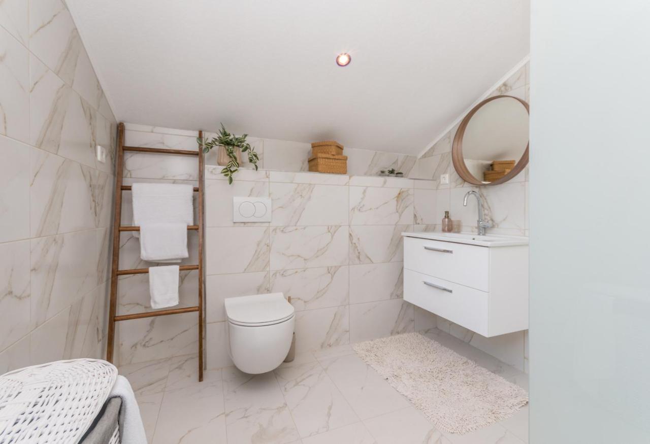 Mustel Travel Apartments 斯维蒂佩塔 外观 照片
